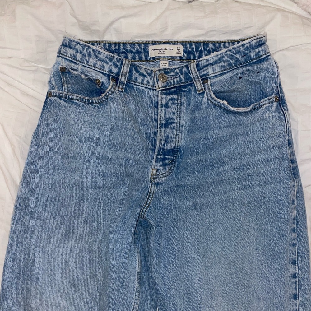 Abercrombie & Fitch High Rise Dad Jeans